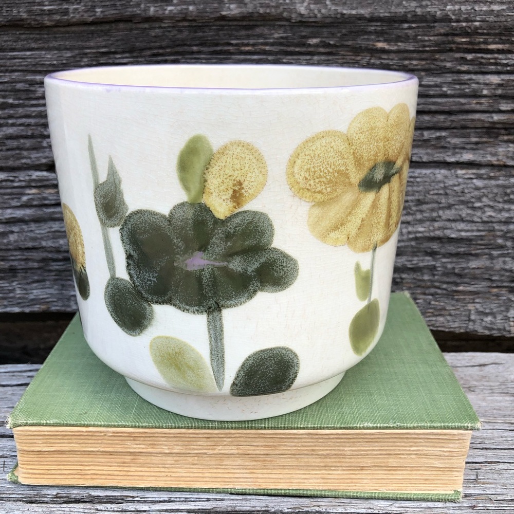Crown Lynn Ironstone Boho Planter with floral motif Ceramic golden yellow green - Picture 6 of 16